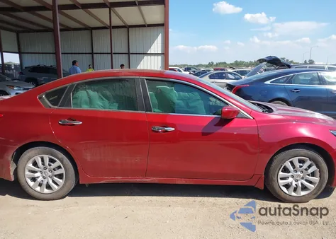 2016 Nissan Altima 2.5 S z USA, uszkodzony, nr VIN 1N4AL3AP6GN320032